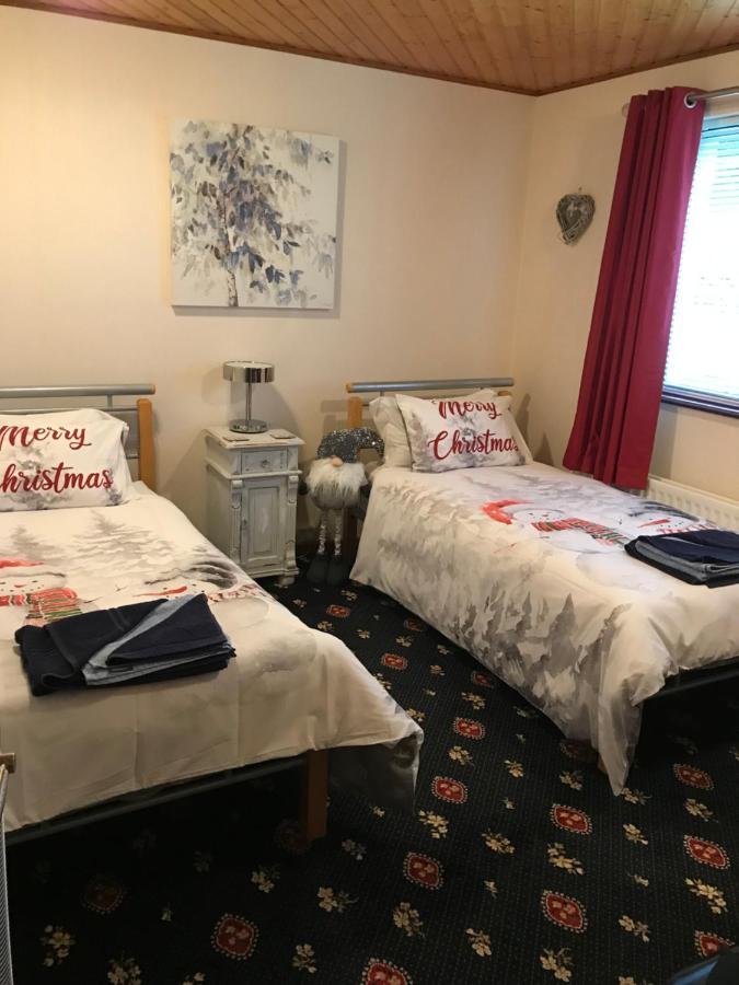 Burndavis Lodge Ballymena Ngoại thất bức ảnh